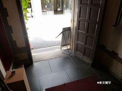 osaka aoyama-b04.JPG